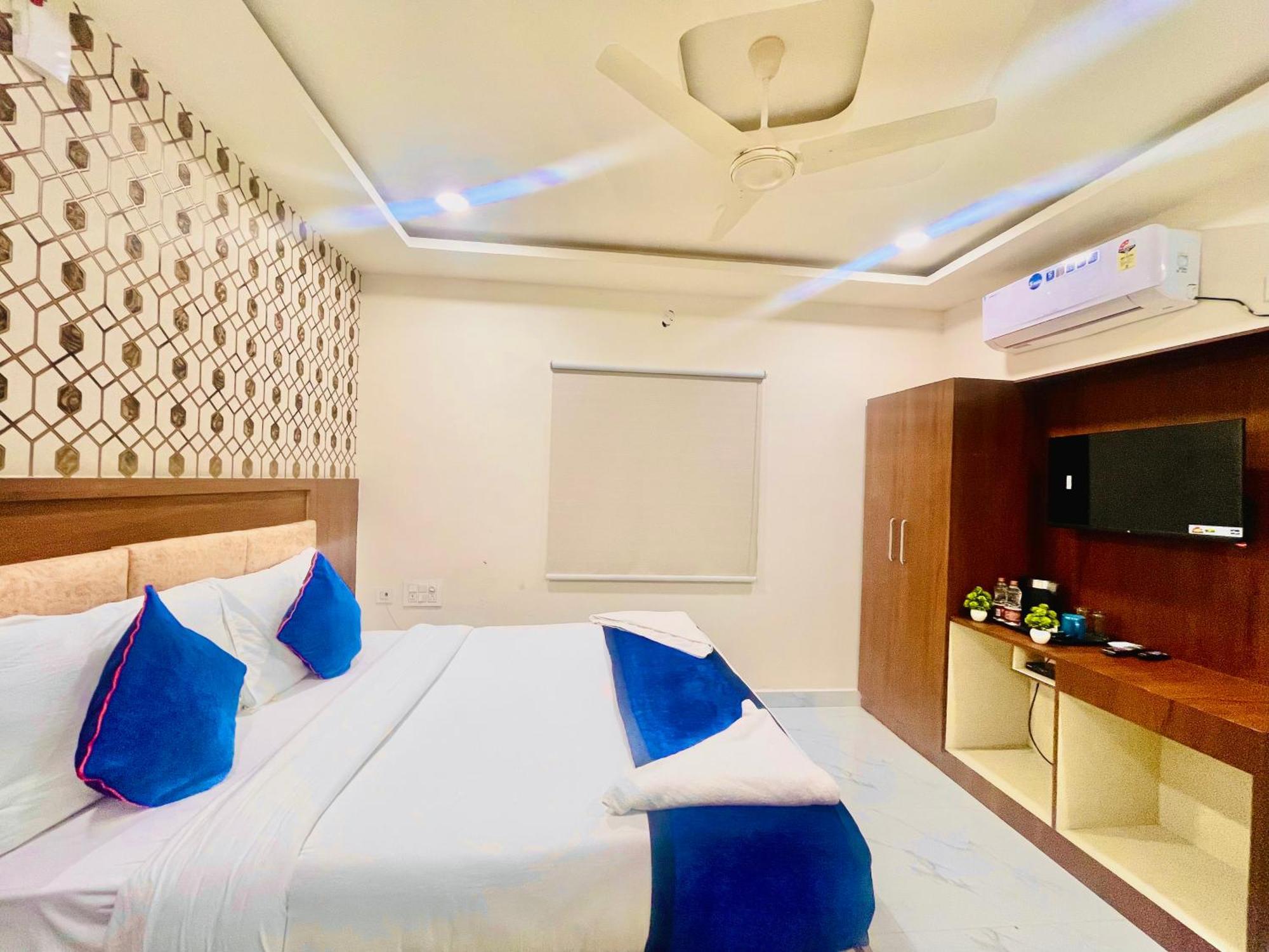 Hotel Eagle Grand Hyderabad Airport Zone Shamshabad Esterno foto