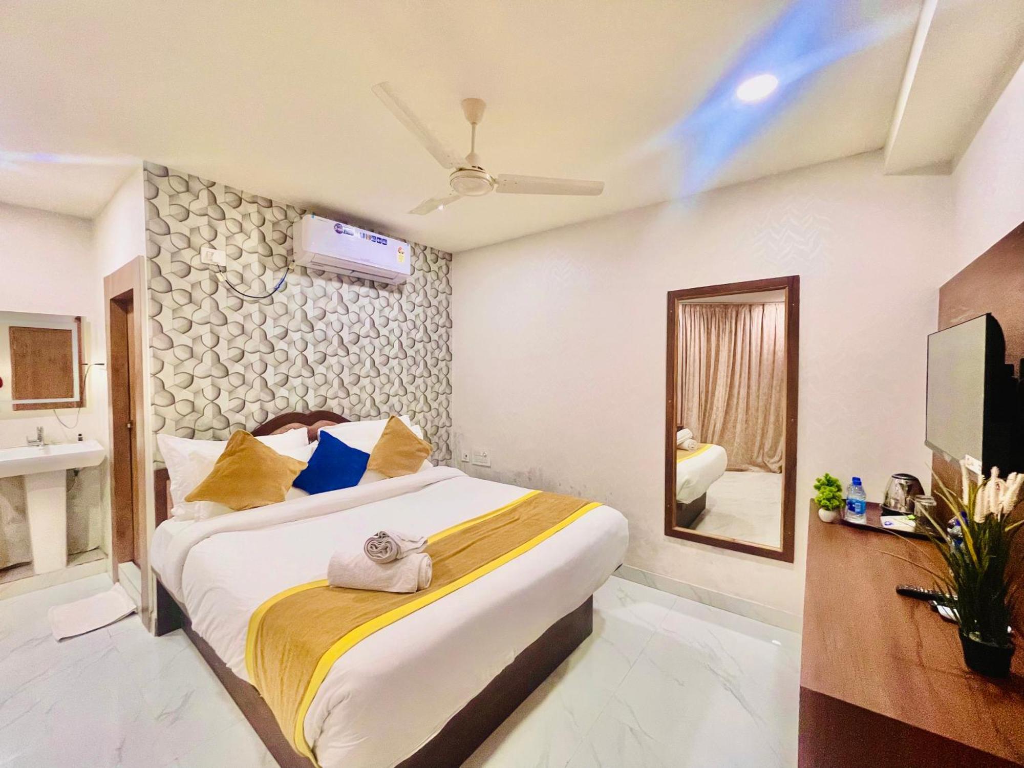 Hotel Eagle Grand Hyderabad Airport Zone Shamshabad Esterno foto
